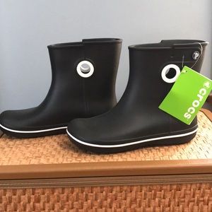 Women’s rain boot crocs